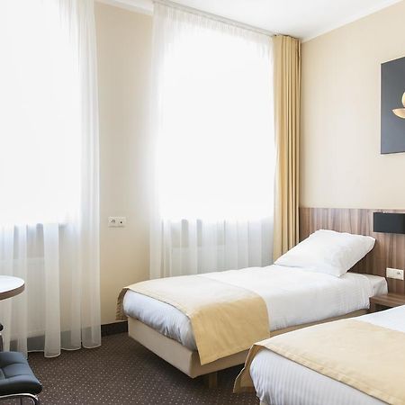 פוזנן Mandala Hostel & Apartments חדר תמונה